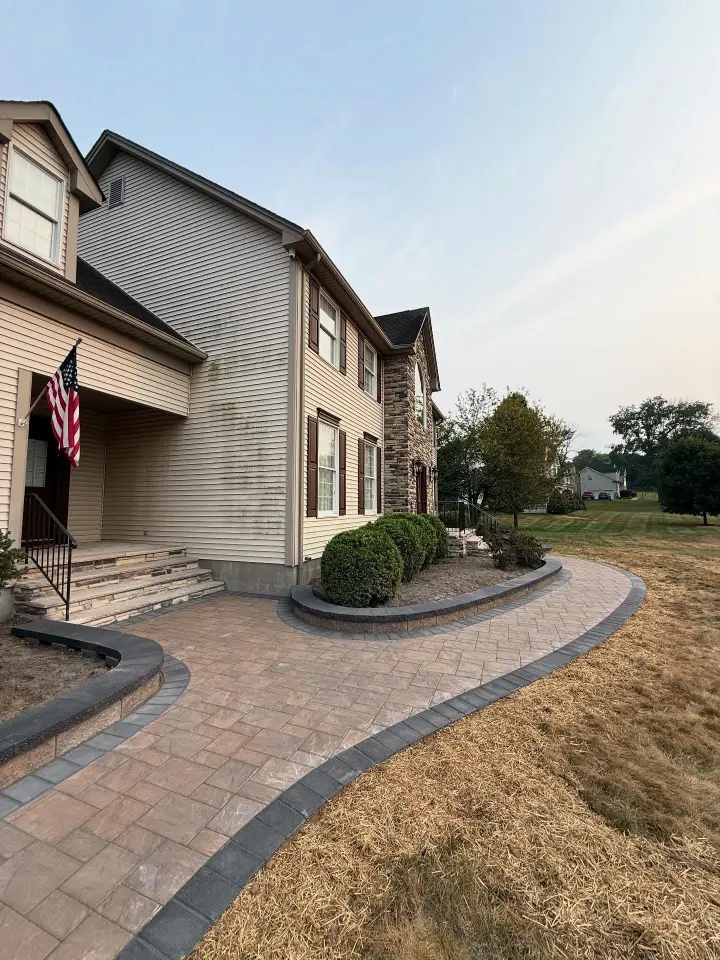 Blue River Landscaping LLC